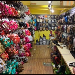 Wholesale sandals Women and kids